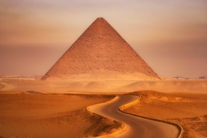 Red Pyramid1